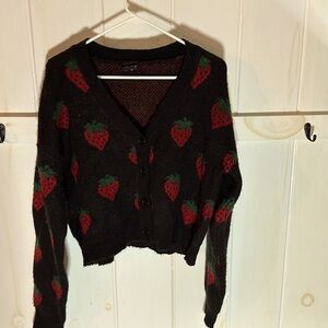 Zumiez strawberry sweater size M